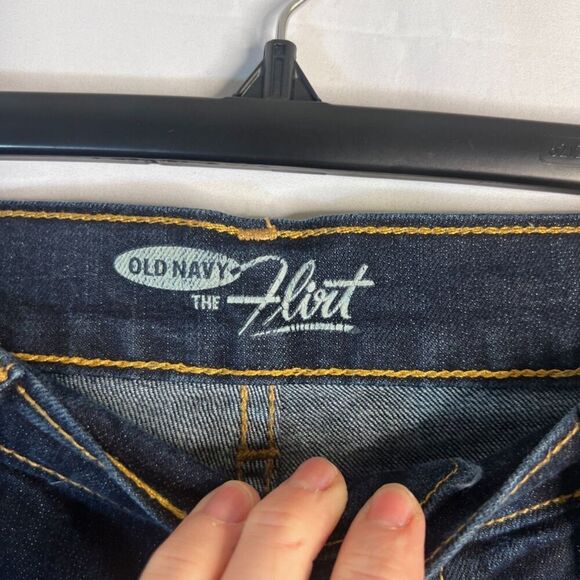 Old Navy "The Flirt" Dark Wash Non Destructed Skinny Jeans Size 6 Short - Picture 6 of 9